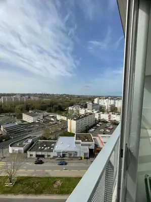 Vue générale sur Brest ou vue de la ville depuis l'appartement