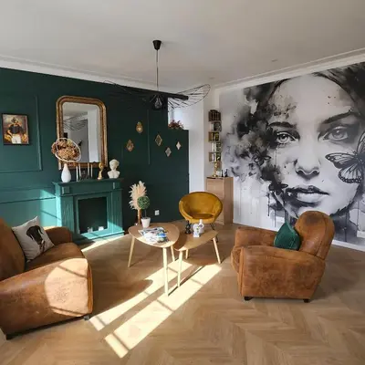 Coin salon dans l'établissement GÎTE L'anglais, appartement privé en Duplex avec accès Jacuzzi à 10min des plages