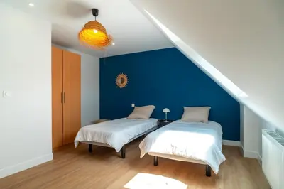 Un ou plusieurs lits dans un hébergement de l'établissement La Villa Bianca - A 10 min à pied de la plage