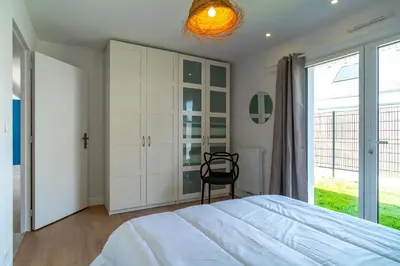 Un ou plusieurs lits dans un hébergement de l'établissement La Villa Bianca - A 10 min à pied de la plage