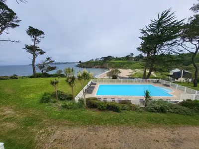 Piscine de l'établissement Maison mer et piscine 3 nuits minimum ou située à proximité