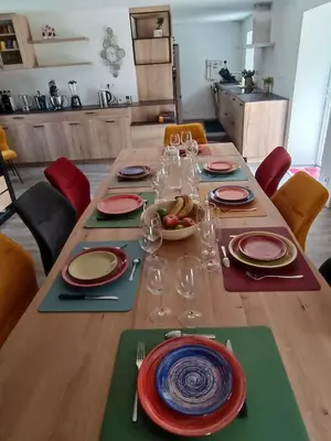 Cuisine ou kitchenette dans l'établissement Le moulin de Kerloroc
