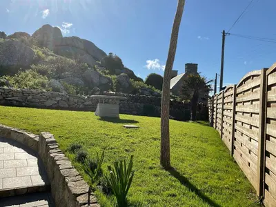 Jardin de l'établissement Jolie maison de pêcheur