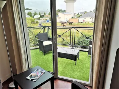 Jardin de l'établissement Appartement dernier étage terrasse et parking