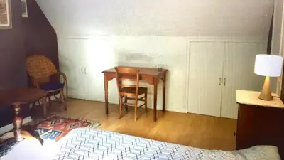 Un ou plusieurs lits dans un hébergement de l'établissement Maison Yaudet à 50 M DE LA PLAGE