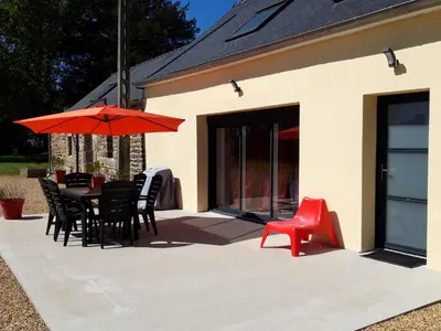 Terrasse ou espace extérieur de l'établissement Gîte détente Domaine de Helles -Spa Privatif et Sauna