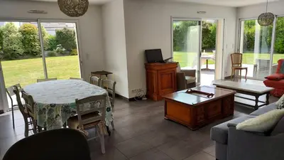 Coin salon dans l'établissement VILLA FAMILIALE Bord de Mer