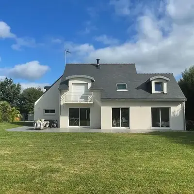 VILLA FAMILIALE Bord de Mer