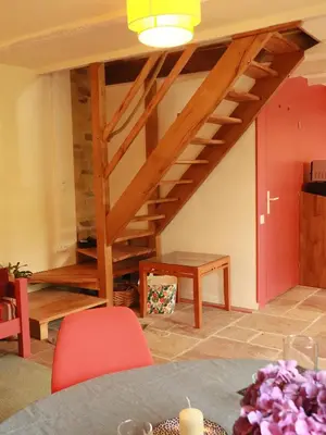 Coin salon dans l'établissement Gîte de LEIGNOUA