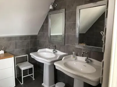 Salle de bains dans l'établissement Superbe maison face a l ocean