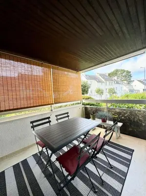 Balcon ou terrasse dans l'établissement Le cosy, appartement de charme rénové en bord de mer à Bénodet
