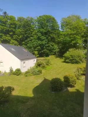 Jardin de l'établissement jolie maison au château