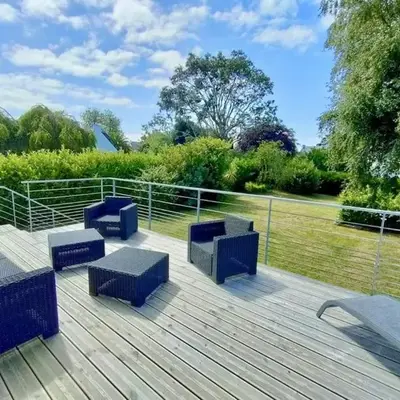 Maison avec jardin proche du centre et des plages