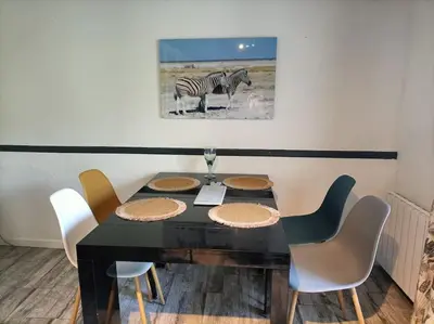 Coin salon dans l'établissement Penty atypique ,calme et à deux pas du centre