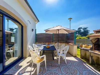 Terrasse ou espace extérieur de l'établissement Holiday Home La mouette bleue by Interhome