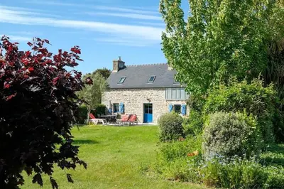 Jardin de l'établissement Stone House in Brittany near Roscoff & Beaches