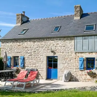 Stone House in Brittany near Roscoff & Beaches