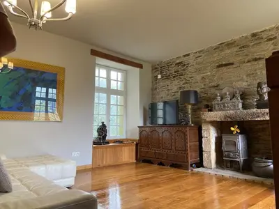 Télévision ou salle de divertissement dans l'établissement Garden Cottage Kervolongar