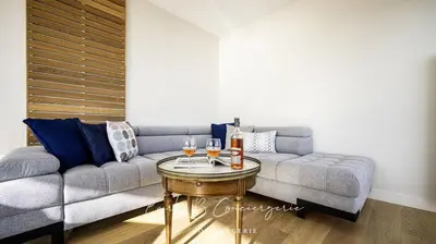 Coin salon dans l'établissement LE BELVEDERE - Appartement pleine vue mer 6 pers Concarneau