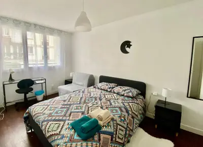 Un ou plusieurs lits dans un hébergement de l'établissement A Proximité du centre de BREST, beau T3, 2 ch, 7 personnes