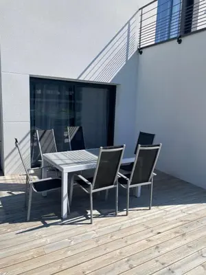 Balcon ou terrasse dans l'établissement Maison neuve proximité des plages