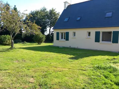 Jardin de l'établissement Maison familiale Les 3 commères