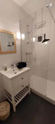 Salle de bains dans l'établissement Escapade en Bretagne