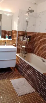 Salle de bains dans l'établissement Chambre dans maison individuelle