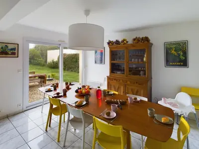 Coin salon dans l'établissement -NAYA- Maison familiale a deux pas de la mer