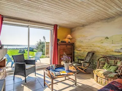 Coin salon dans l'établissement Apartment Dal d'Armor by Interhome