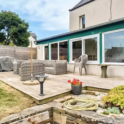 Gorgeous Home In Saint Pabu With Wifi