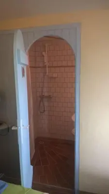 Salle de bains dans l'établissement Studio vue mer