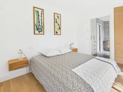 Un ou plusieurs lits dans un hébergement de l'établissement -OZARIO- Magnifique maison au Cabellou
