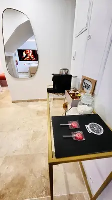 Plan de l'établissement - LA SUITE DELOS - JACUZZI 2 PLACES - CENTRE VILLE A PIED - LIT QUEEN SIZE - PARKING PRIVÉE - WIFI - City Center within walking distance -
