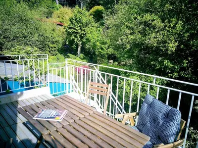 Balcon ou terrasse dans l'établissement Bel appartement vue sur mer à Primel Trégastel