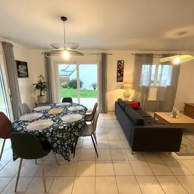 Apartment in Carantec near Sandy Beaches
