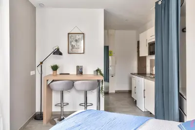 Cuisine ou kitchenette dans l'établissement STUDIOS cosy Quartier Harteloire proche centre-ville