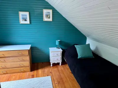 Un ou plusieurs lits dans un hébergement de l'établissement Gîte Arvor 6P, piscine ou jacuzzi