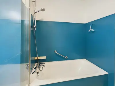 Salle de bains dans l'établissement -BLUE- Studio avec vue mer et parking
