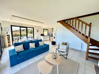 Coin salon dans l'établissement La marée haute - vue mer imprenable