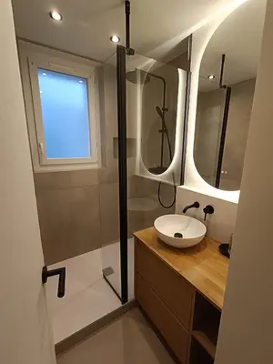 Salle de bains dans l'établissement 63m2 Lumineux proche Stang Alar