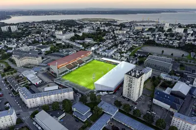 Vue générale sur Brest ou vue de la ville depuis l'appartement