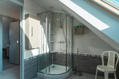 Salle de bains dans l'établissement Île Saint Nicolas - Bel appt à 3km de la plage