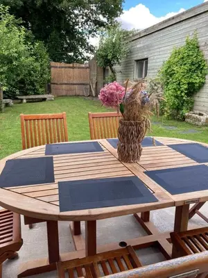 Jardin de l'établissement Maison Kersavanou