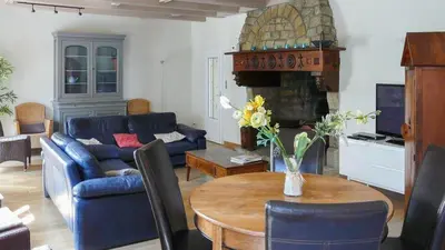 Coin salon dans l'établissement Maison Kersavanou