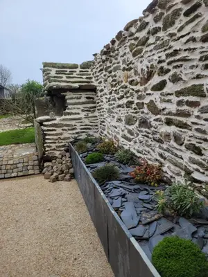 Jardin de l'établissement La grange de Rose et François