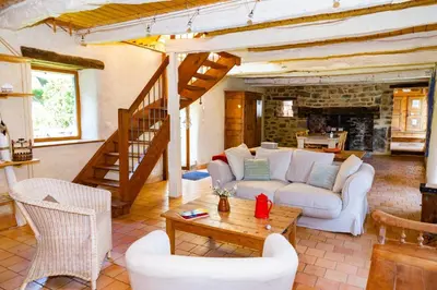 Coin salon dans l'établissement La Maison