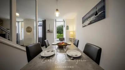 Coin salon dans l'établissement MAISON LE BONHEUR Concarneau 4 personnes