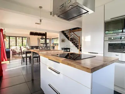 Cuisine ou kitchenette dans l'établissement Ti sklaer - vue mer - wifi