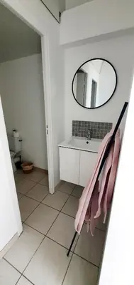Salle de bains dans l'établissement Appartement 58m2 10min de la gare à pied